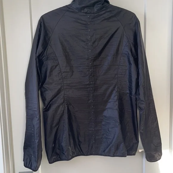 Lululemon jacket - Picture 2 of 3